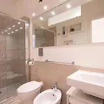 شقة Maison Duomo تْشيفالو